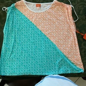 Women’s Heart of Palm pull over blouse SZ 3X NWT